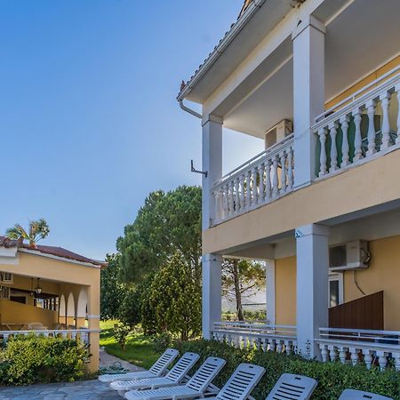 Elpida Hotel Аликанас Екстериор снимка