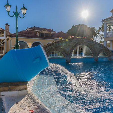 Elpida Hotel Аликанас Екстериор снимка