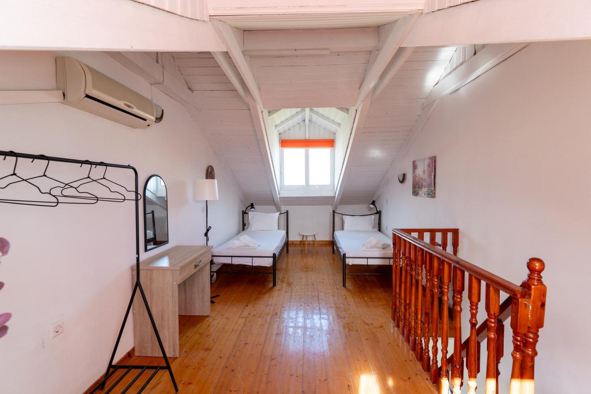 Elpida Hotel Аликанас Екстериор снимка